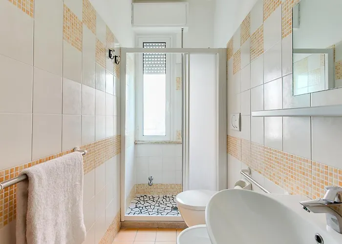 Anthos فندق تْشيزيناتيكو